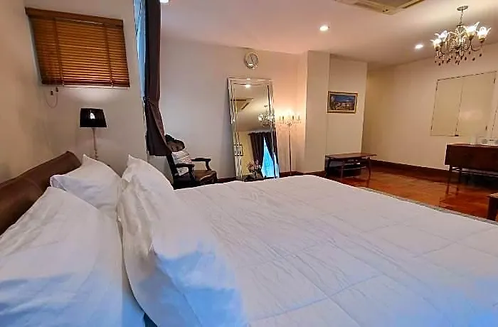 Chez Moi Sukhumvit26 Private 222 5*